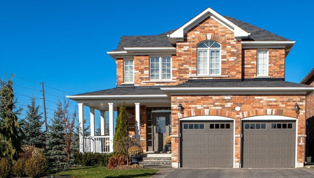 Can You Add a Garage to a House in Winnipeg?